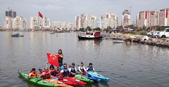 Karşıyaka’da festival coşkusu