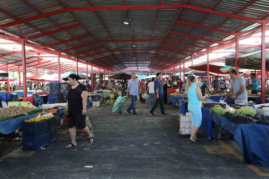 ÇAY MAHALLESİ’NE DEV PAZAR YERİ