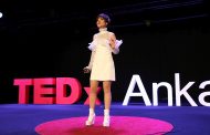 TED Konferansında Aydilge Damgası Aydilge, Eşini Ağlattı.