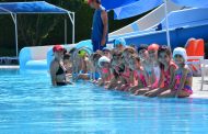 Torbalı Belediyesi’nde yüzme kursları başladı