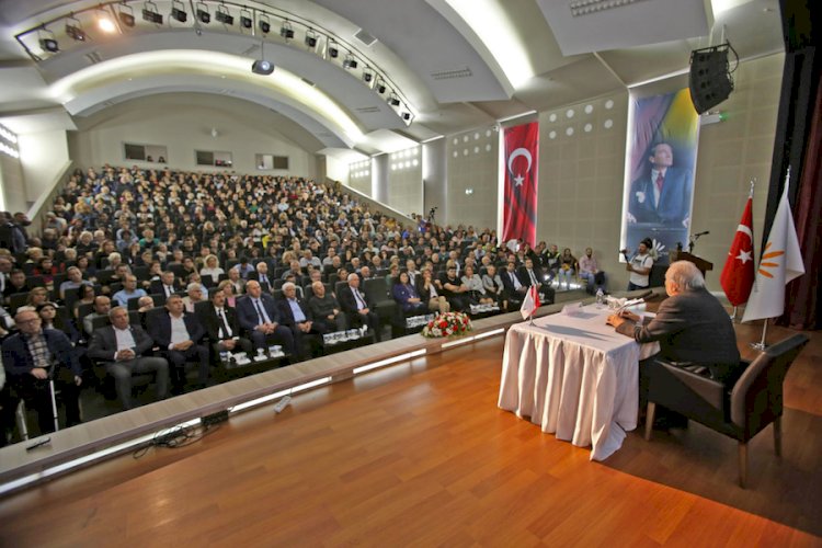 Karabağlar’da Prof. Dr. İlber Ortaylı İzdihamı