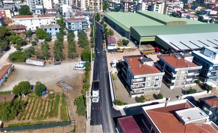 Menderes’in Yollarına İnce Dokunuş