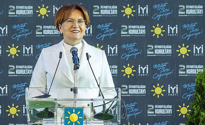 Akşener yeniden genel başkan